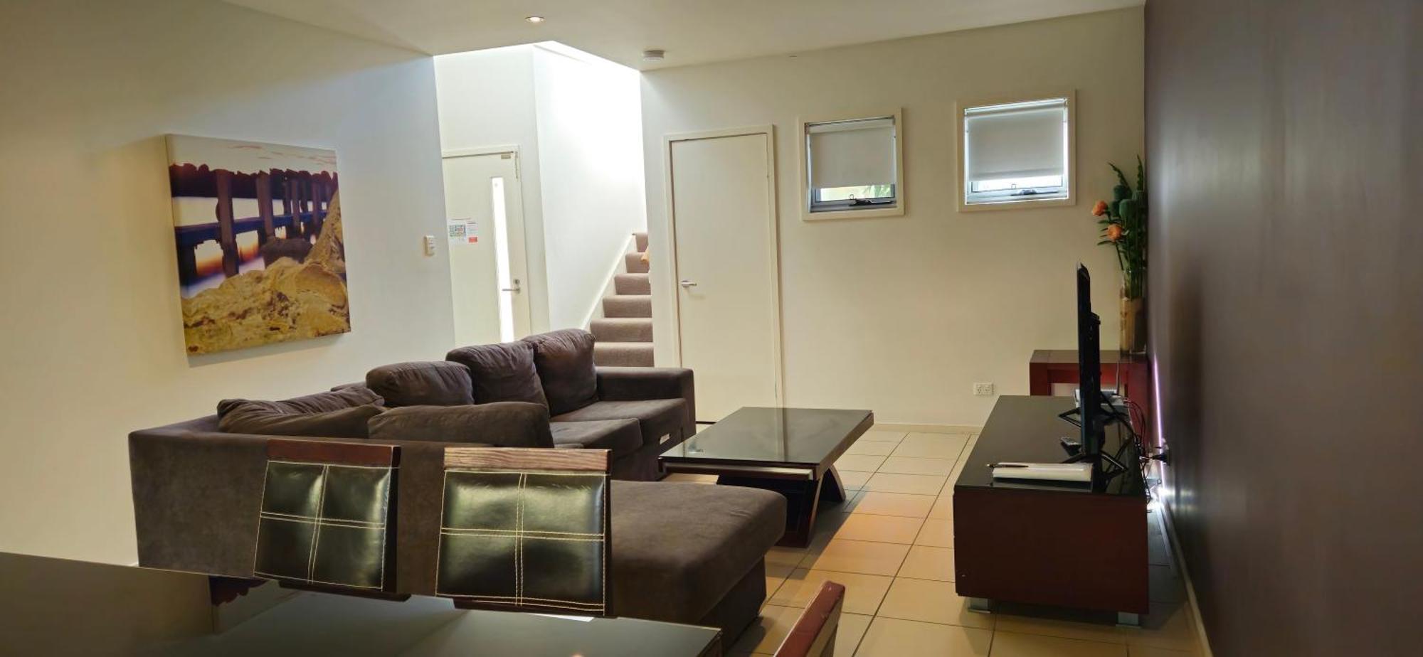 Quarterdecks Retreat Villa Urangan Bagian luar foto