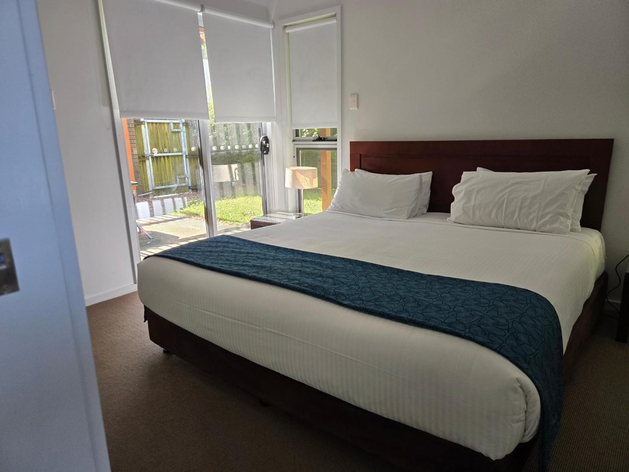 Quarterdecks Retreat Villa Urangan Bagian luar foto