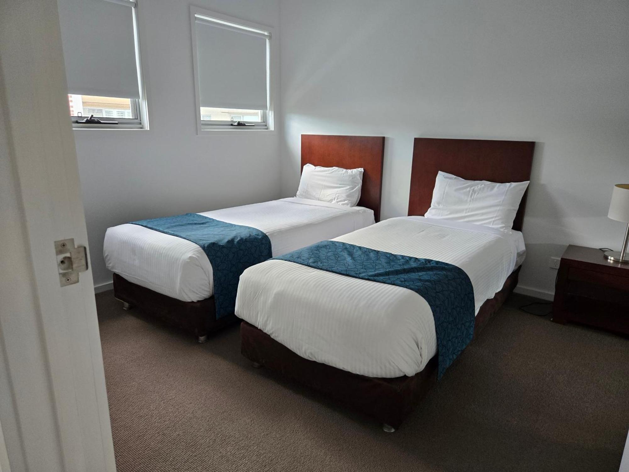 Quarterdecks Retreat Villa Urangan Bagian luar foto